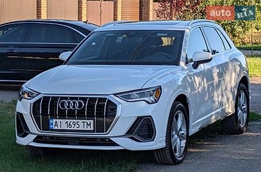 Позашляховик / Кросовер Audi Q3 2024 в Борисполі