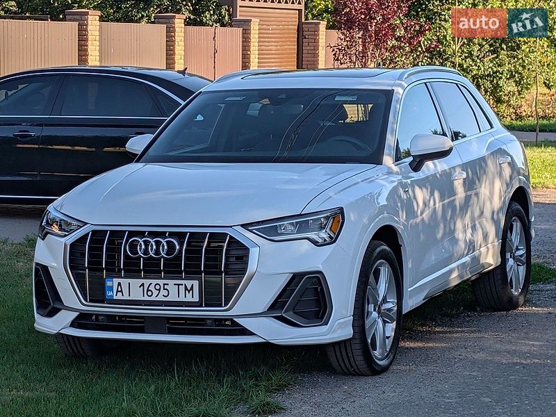 Позашляховик / Кросовер Audi Q3 2024 в Борисполі