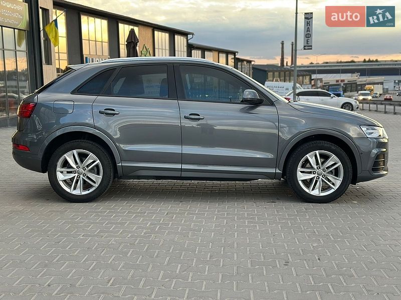 Внедорожник / Кроссовер Audi Q3 2016 в Тернополе