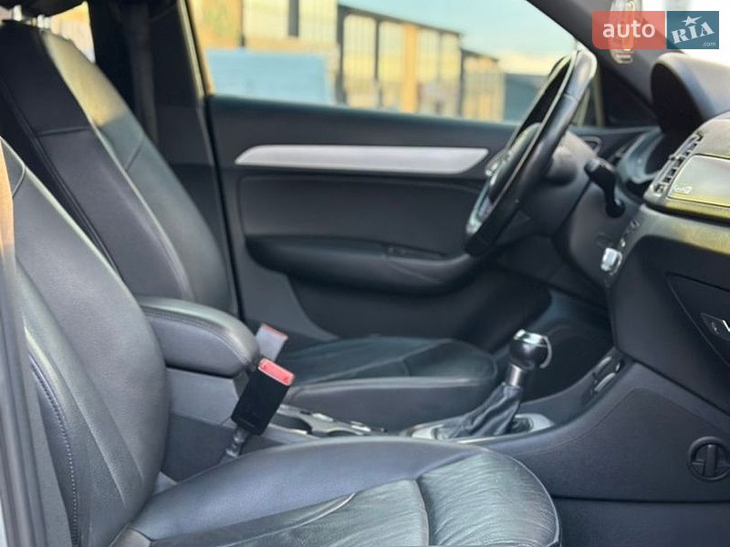 Внедорожник / Кроссовер Audi Q3 2016 в Тернополе