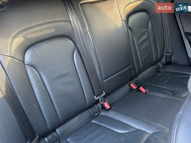 Внедорожник / Кроссовер Audi Q3 2016 в Тернополе