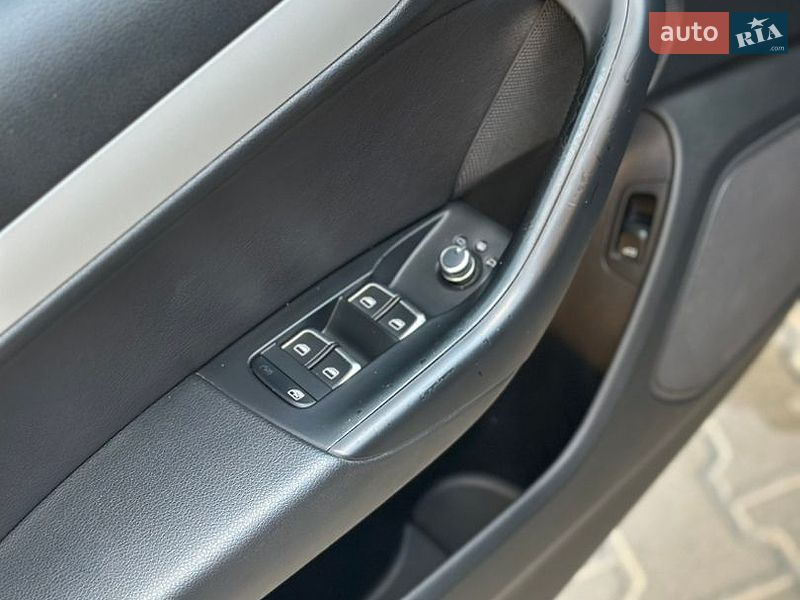 Внедорожник / Кроссовер Audi Q3 2016 в Тернополе