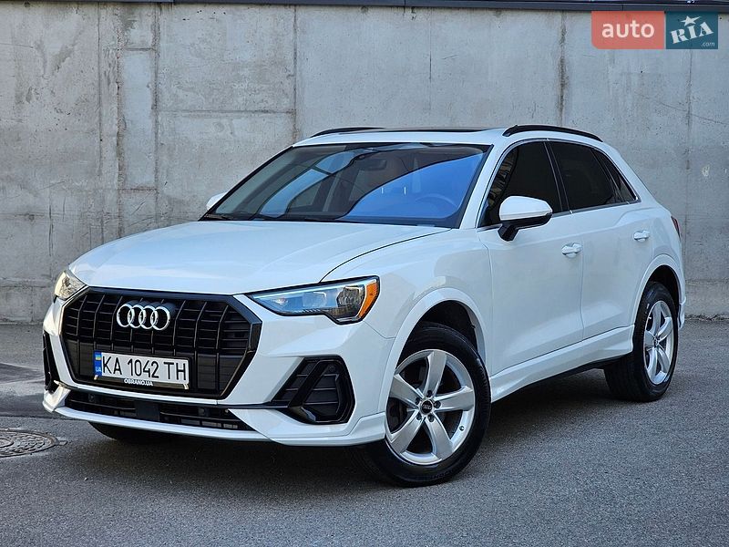 Позашляховик / Кросовер Audi Q3 2019 в Києві