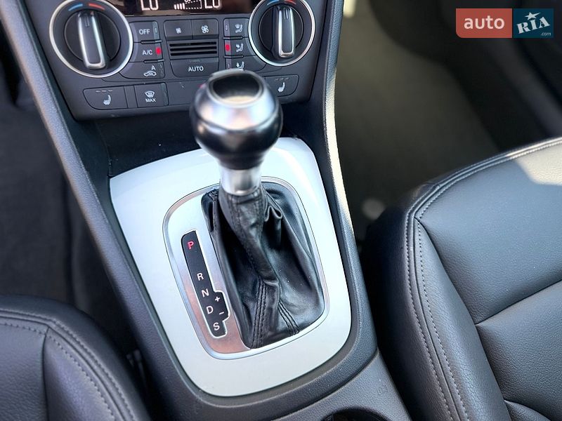 Внедорожник / Кроссовер Audi Q3 2018 в Львове
