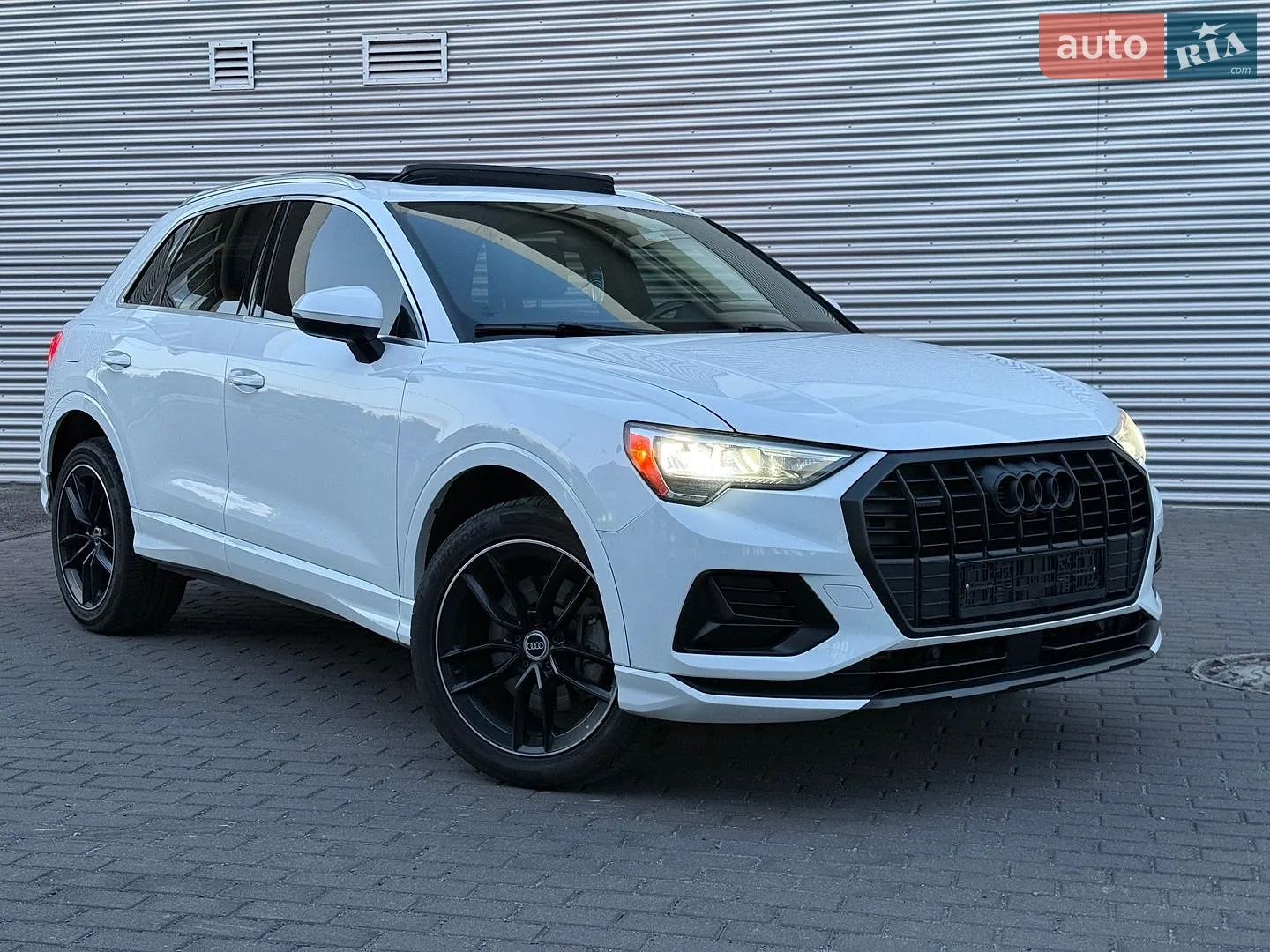 2019 Audi Q3 - мініатюра 3