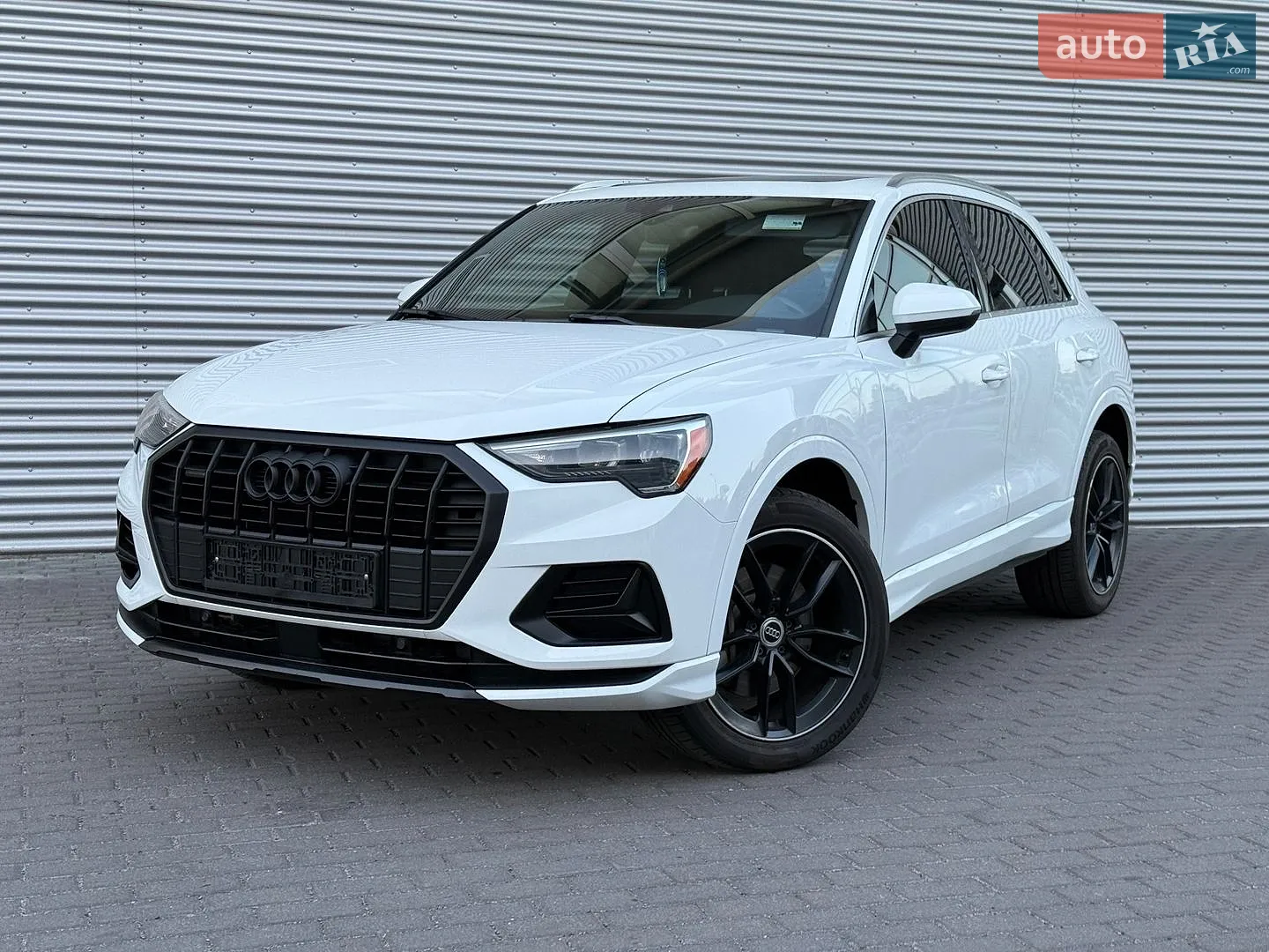 2019 Audi Q3 - мініатюра 16