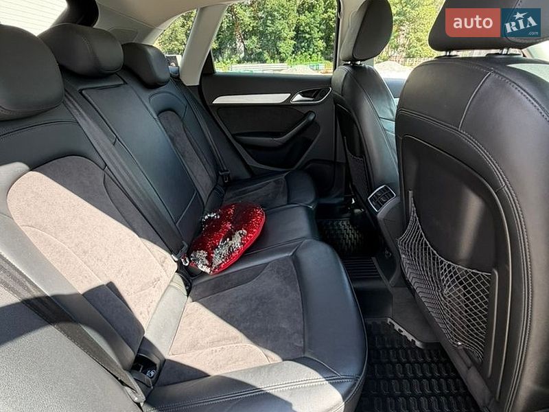 Позашляховик / Кросовер Audi Q3 2015 в Кропивницькому