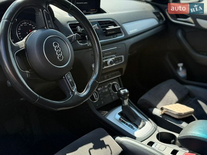 Позашляховик / Кросовер Audi Q3 2015 в Кропивницькому
