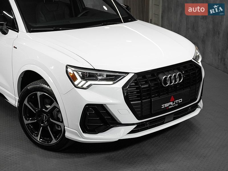 Позашляховик / Кросовер Audi Q3 2024 в Одесі фото 3 Позашляховик / Кросовер Audi Q3 2024 в Одесі