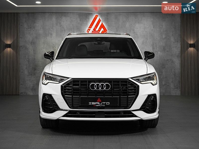 Позашляховик / Кросовер Audi Q3 2024 в Одесі фото 6 Позашляховик / Кросовер Audi Q3 2024 в Одесі