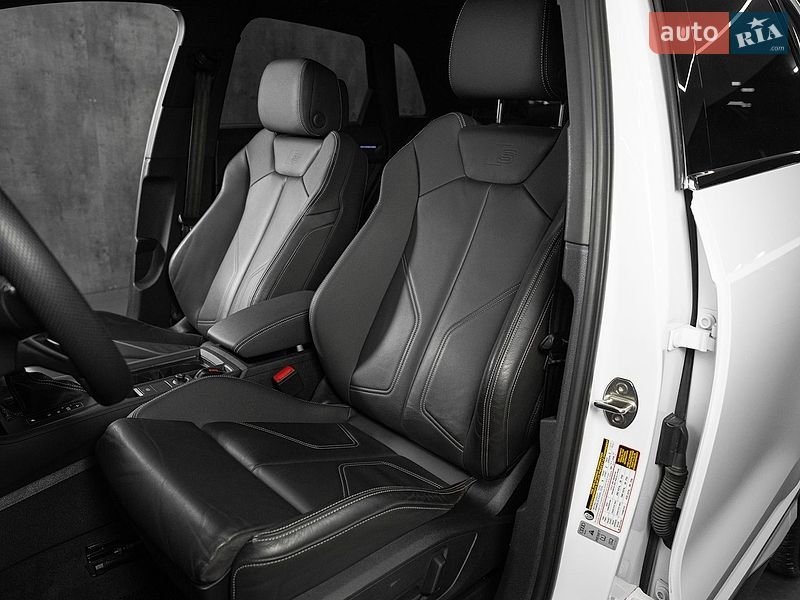 Позашляховик / Кросовер Audi Q3 2024 в Одесі фото 20 Позашляховик / Кросовер Audi Q3 2024 в Одесі