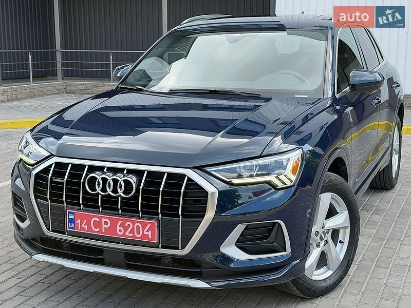 Внедорожник / Кроссовер Audi Q3 2020 в Каменском