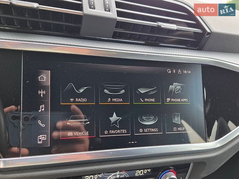 Позашляховик / Кросовер Audi Q3 2022 в Києві