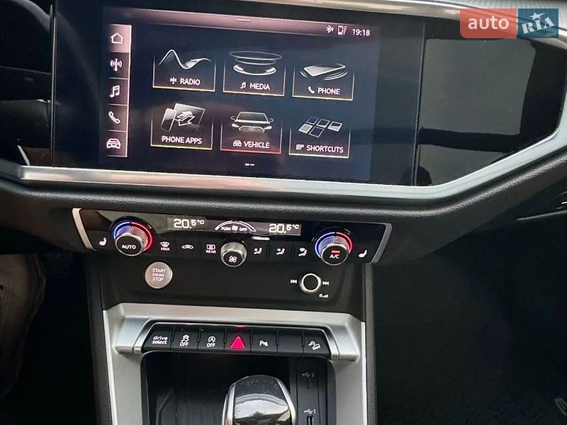 Внедорожник / Кроссовер Audi Q3 2020 в Киеве фото 17 Внедорожник / Кроссовер Audi Q3 2020 в Киеве