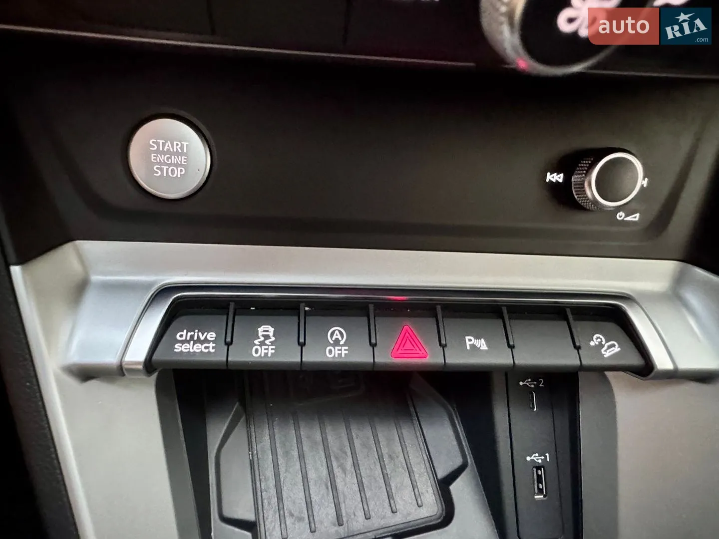 2020 Audi Q3 - мініатюра 20