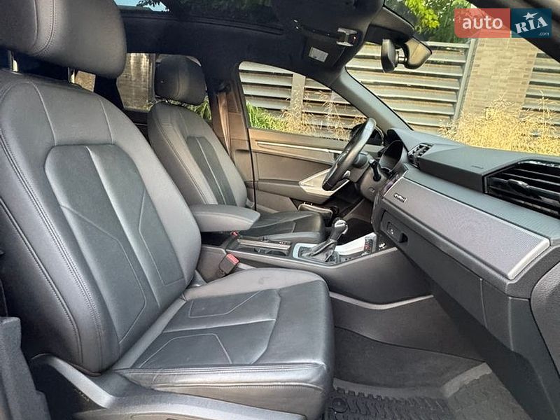 Внедорожник / Кроссовер Audi Q3 2020 в Киеве фото 27 Внедорожник / Кроссовер Audi Q3 2020 в Киеве