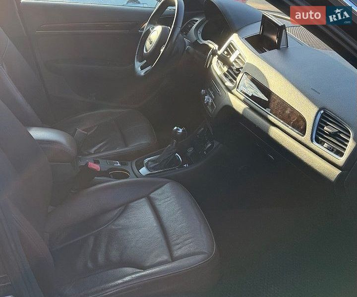 Внедорожник / Кроссовер Audi Q3 2016 в Львове