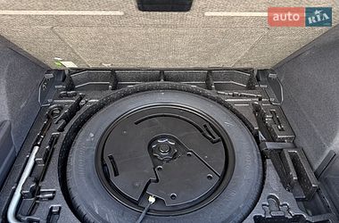 Внедорожник / Кроссовер Audi Q3 2021 в Киеве