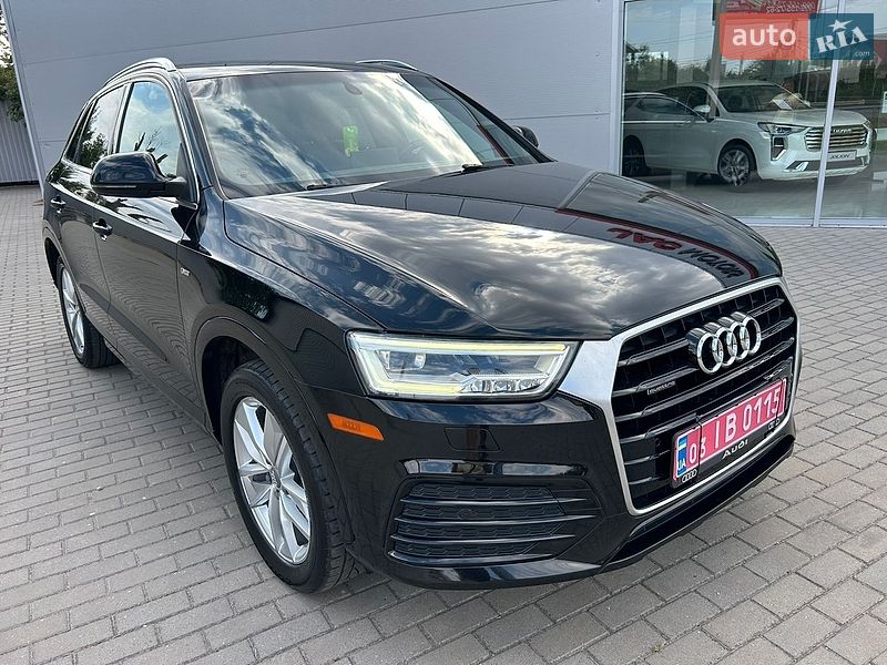 Внедорожник / Кроссовер Audi Q3 2018 в Полтаве