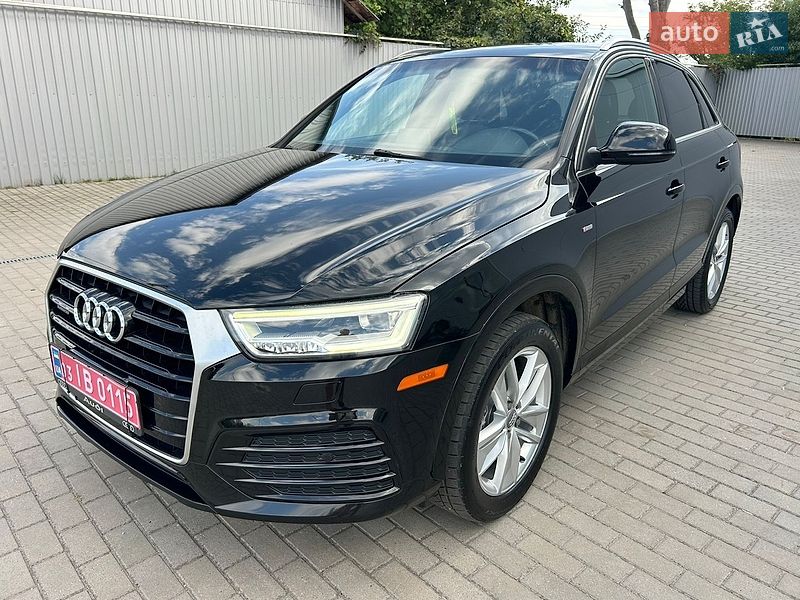 Внедорожник / Кроссовер Audi Q3 2018 в Полтаве