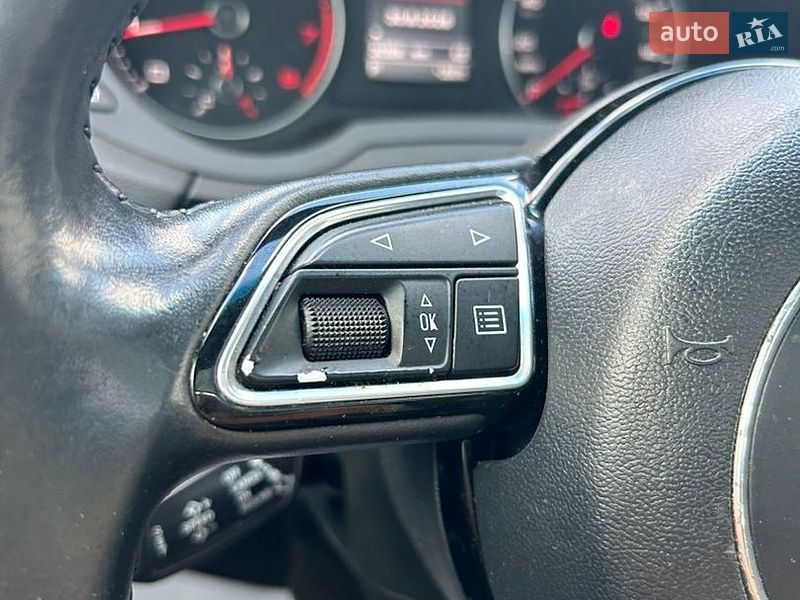 Внедорожник / Кроссовер Audi Q3 2018 в Полтаве