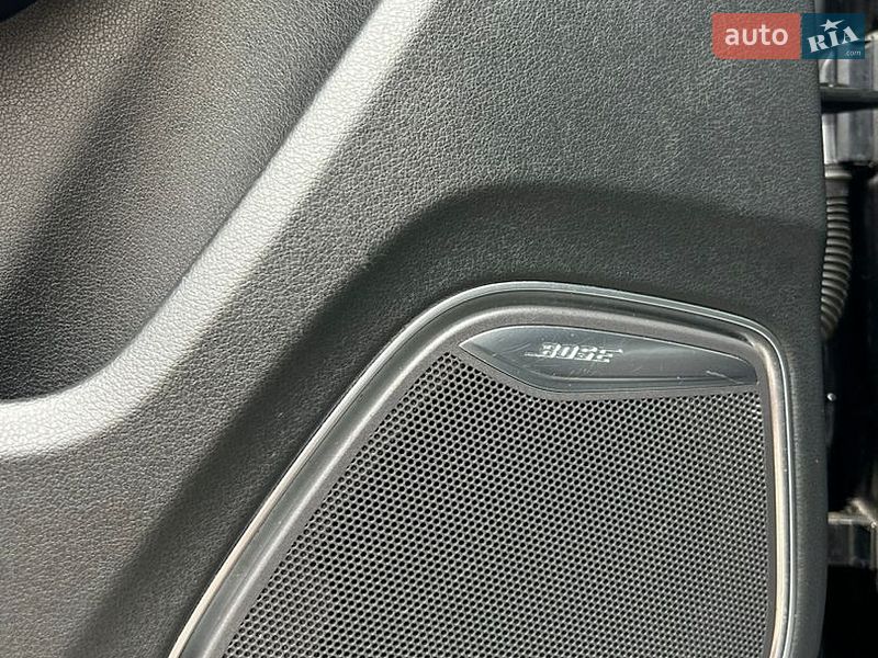 Внедорожник / Кроссовер Audi Q3 2018 в Полтаве