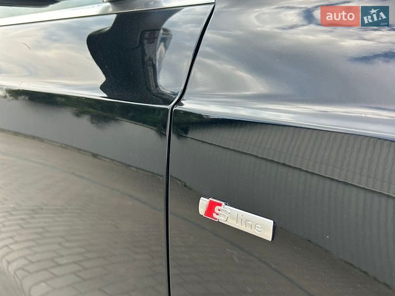 Внедорожник / Кроссовер Audi Q3 2018 в Полтаве