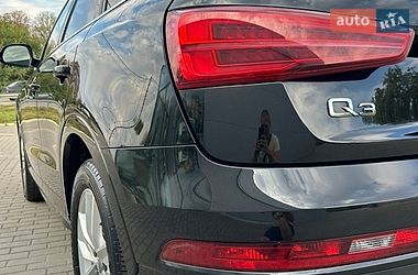 Внедорожник / Кроссовер Audi Q3 2018 в Полтаве