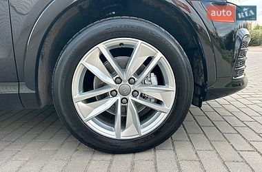 Внедорожник / Кроссовер Audi Q3 2018 в Полтаве