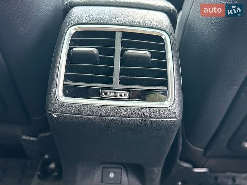 Внедорожник / Кроссовер Audi Q3 2018 в Полтаве