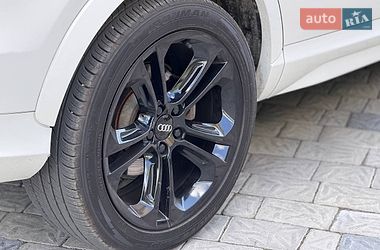Внедорожник / Кроссовер Audi Q3 2017 в Ровно