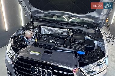 Позашляховик / Кросовер Audi Q3 2018 в Львові