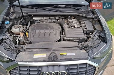 Внедорожник / Кроссовер Audi Q3 2020 в Трускавце