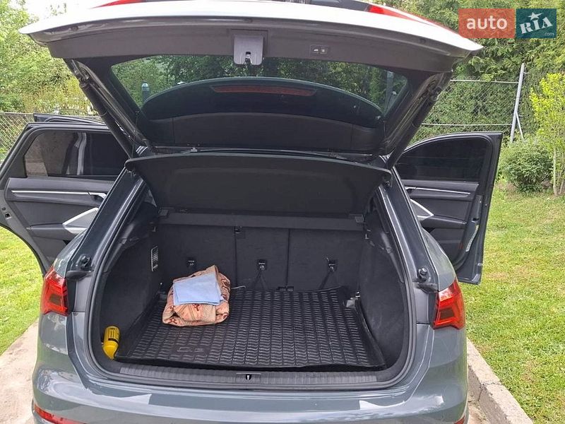 Внедорожник / Кроссовер Audi Q3 2020 в Трускавце
