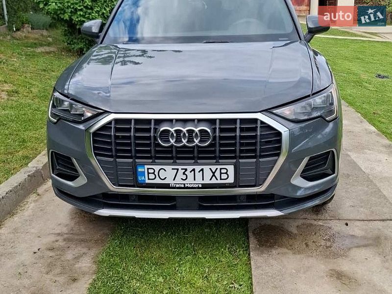 Внедорожник / Кроссовер Audi Q3 2020 в Трускавце