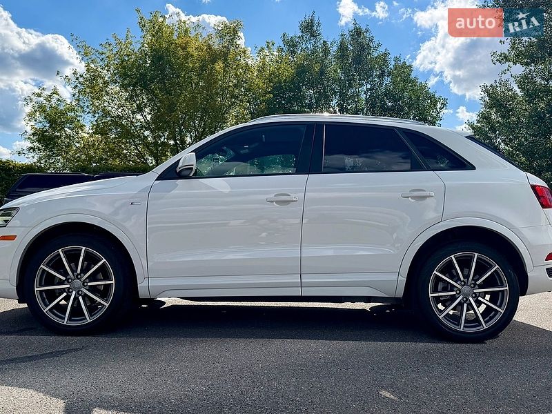 Позашляховик / Кросовер Audi Q3 2018 в Києві