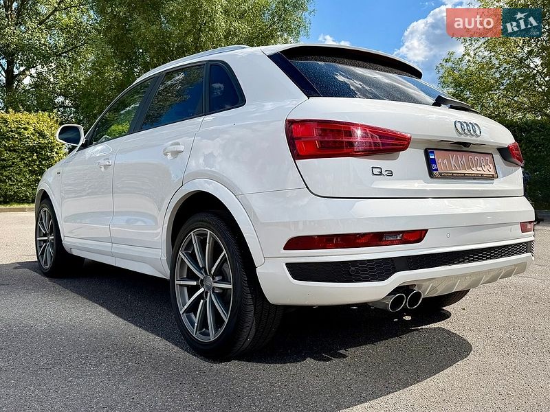 Позашляховик / Кросовер Audi Q3 2018 в Києві