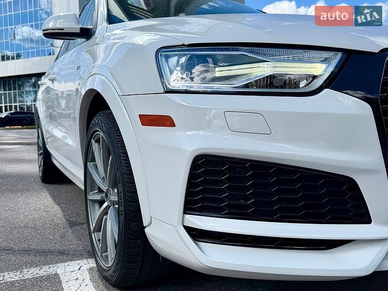 Позашляховик / Кросовер Audi Q3 2018 в Києві