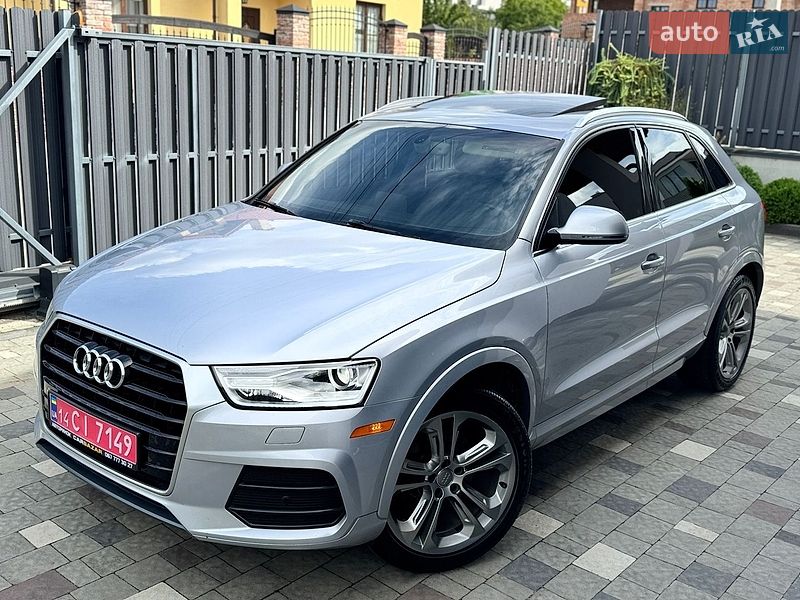 Внедорожник / Кроссовер Audi Q3 2016 в Львове