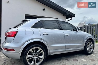 Внедорожник / Кроссовер Audi Q3 2016 в Львове