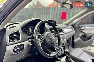 Внедорожник / Кроссовер Audi Q3 2016 в Львове