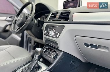 Внедорожник / Кроссовер Audi Q3 2016 в Львове