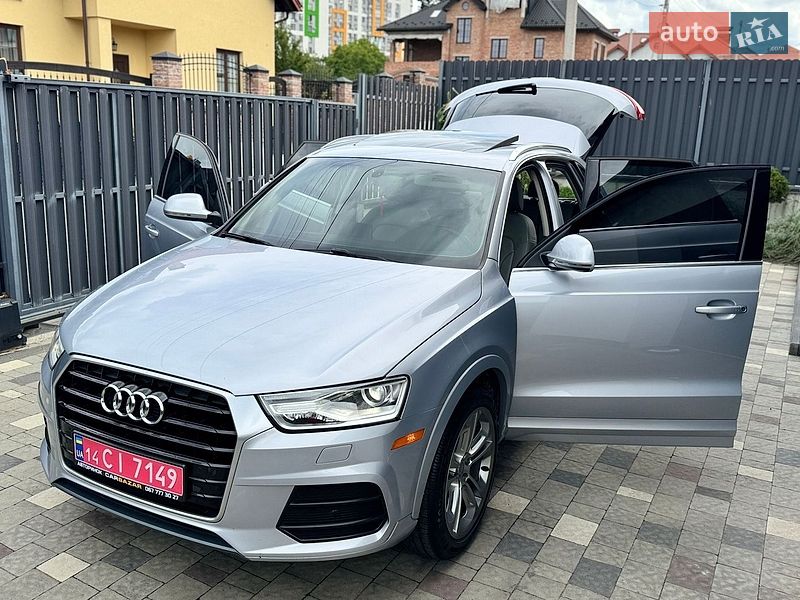 Внедорожник / Кроссовер Audi Q3 2016 в Львове