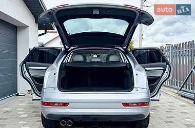 Внедорожник / Кроссовер Audi Q3 2016 в Львове