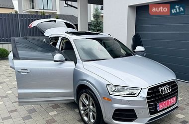 Внедорожник / Кроссовер Audi Q3 2016 в Львове