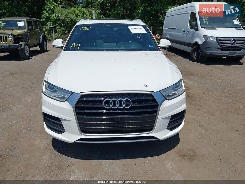 Внедорожник / Кроссовер Audi Q3 2017 в Одессе