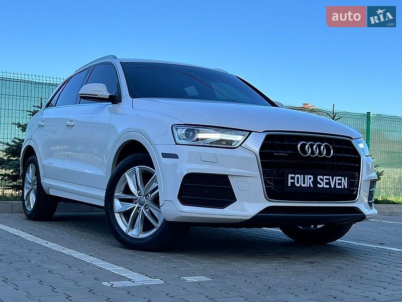 Позашляховик / Кросовер Audi Q3 2016 в Луцьку