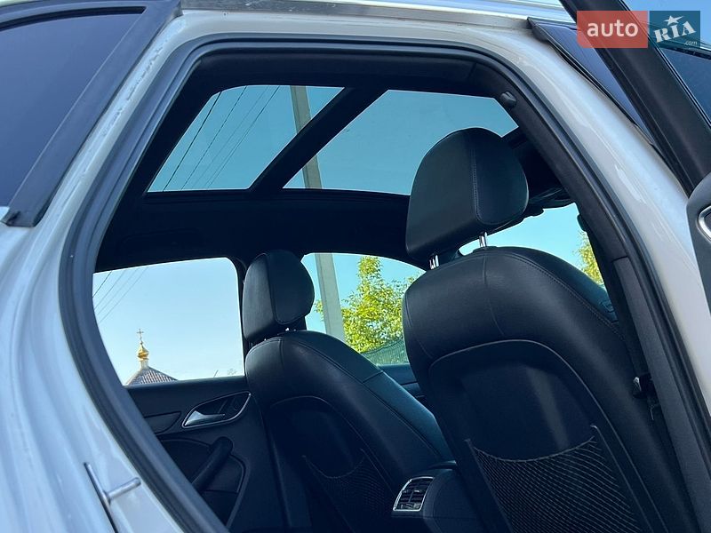 Позашляховик / Кросовер Audi Q3 2016 в Луцьку