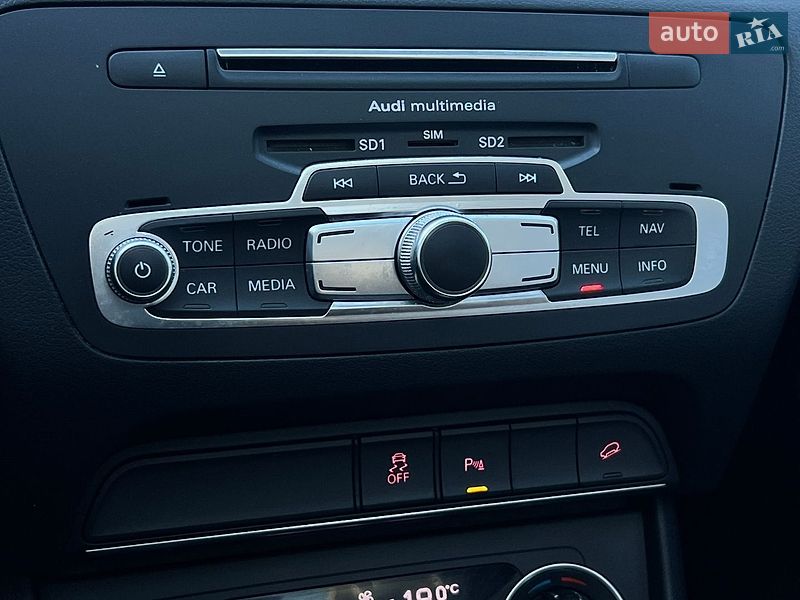 Позашляховик / Кросовер Audi Q3 2016 в Луцьку