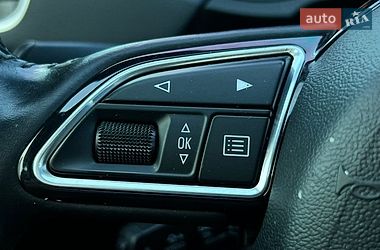 Позашляховик / Кросовер Audi Q3 2016 в Луцьку